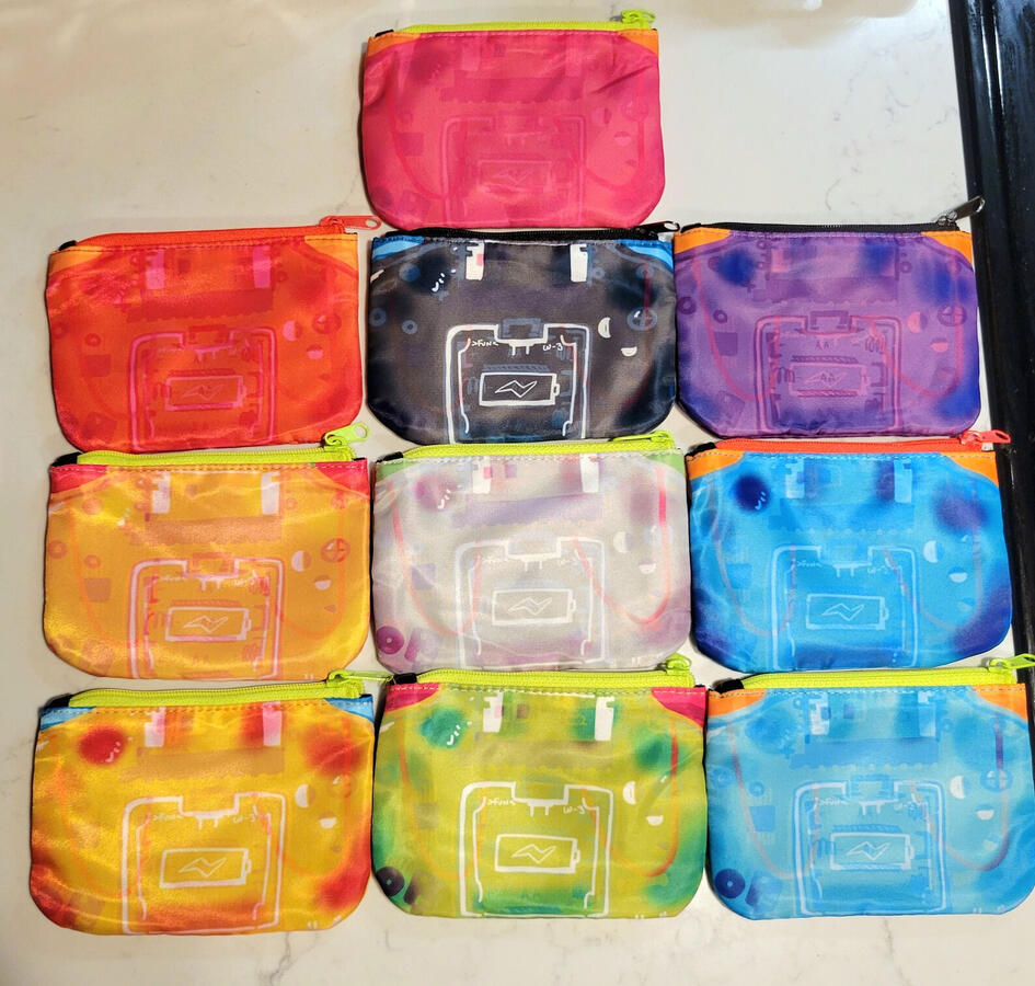 Handheld console Wallet Backs, V2